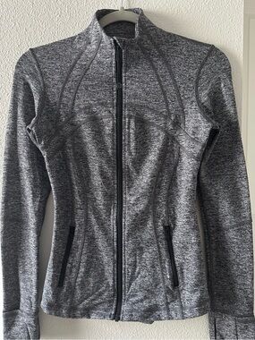 Lululemon Charcoal Grey (“Heathered Black”) Full Length Define Jacket Size 4